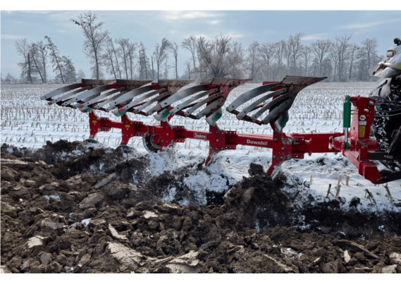 Фото-2969 Оборотный навесной плуг MAXGREEN