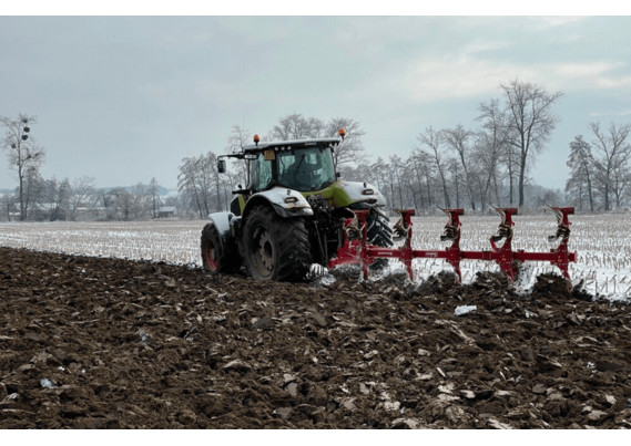 Фото-2975 Оборотный навесной плуг MAXGREEN