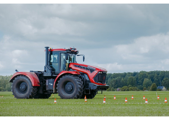 Фото-3233 СИСТЕМА АВТОНОМНОГО ВОЖДЕНИЯ КИРОВЕЦ-АГРОПИЛОТ