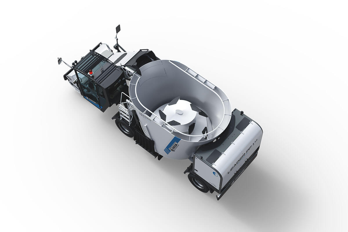 Фото-3272 Самоходные вагоны-миксеры LEADER PF FULL ELECTRIC 1 ШНЕК