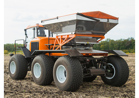 Фото-43 Разбрасыватель удобрений ТУМАН-3