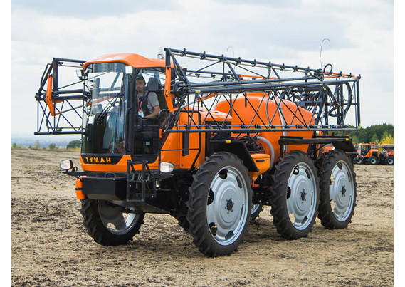 Фото-67 Штанговый опрыскиватель ТУМАН-3