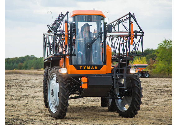 Фото-70 Штанговый опрыскиватель ТУМАН-3